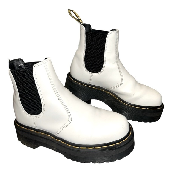 Dr. Martens 2976 Quad Platform Chelsea Boots – Women’s Size 6 pre-owned - Picture 7 of 13